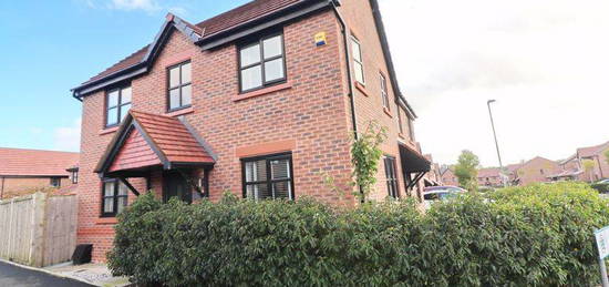 3 bed semi-detached house for sale