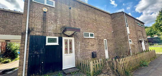 3 bedroom semi-detached house to rent