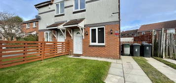 2 bedroom semi-detached house for sale