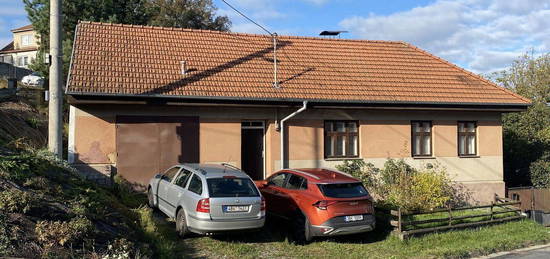 Prodej domu 120 m², Hostěnice