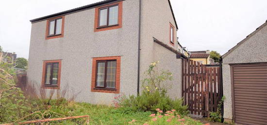 2 bedroom detached house for sale