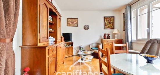 Appartement  à vendre, 2 pièces, 1 chambre, 57 m²