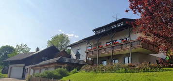 Haus mit Alpenblick