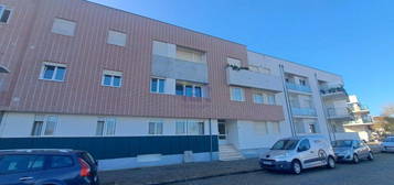 Arrendamento de Apartamento T1  no largo das Rodas, 20