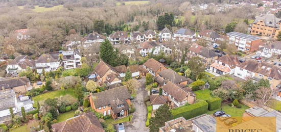 Detached house to rent in Forest Heights, Epping New Road, Buckhurst Hill IG9