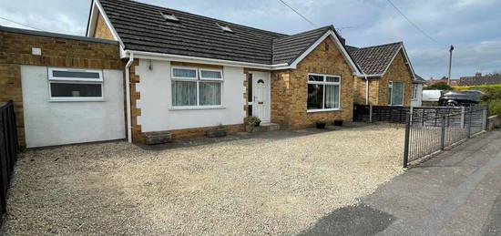 3 bed semi-detached bungalow for sale