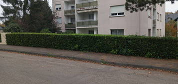 T2 à vendre avec 2 garages