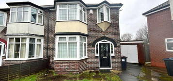 3 bedroom semi-detached house