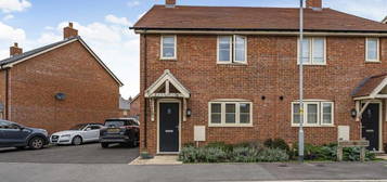 3 bed semi-detached house for sale