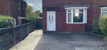 3 bedroom semi-detached house