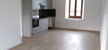 APPARTEMENT COMMUNAL T3 - 450 euros