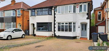 2 bedroom semi-detached house