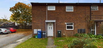 2 bed end terrace house to rent