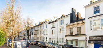 Flat to rent in Buckingham Road, Brighton BN1