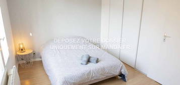 Location appartement 6 pièces 13 m²