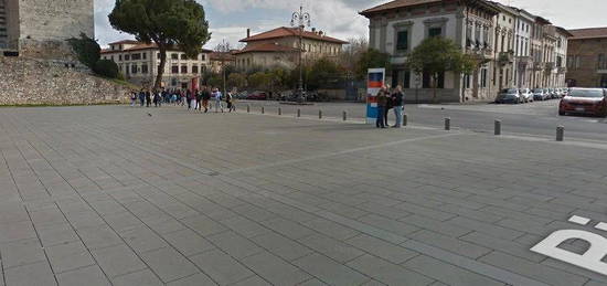 Stanza singola nel centro di prato