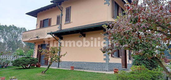 Villa a schiera 5 locali, buono stato, Centro, Mortara