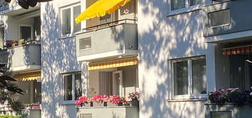 Stilvolle, gepflegte 3-Zimmer-Wohnung mit Balkon und EBK in Berlin Buckow (Neukölln)