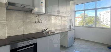 Apartamento T2 para arrendamento