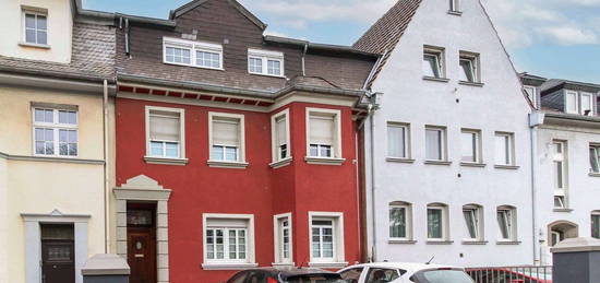 Gut vermietete Kapitalanlage: Charmanter MFH-Altbau mit 3 WE und Potenzial