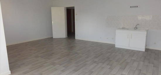 Location appartement 3 pièces 69 m²