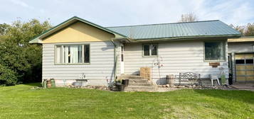 200 2nd ST St, Wales, ND 58281