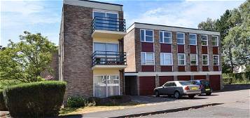 Flat to rent in Park Close, Oxford OX2