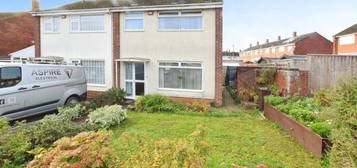 3 bed semi-detached house for sale