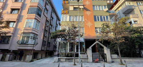 STANBUL HOUSE'DAN BAKIRKY'DE MERKEZ KONUMDA 3+1 ARA KAT