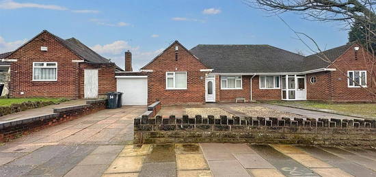 3 bed semi-detached bungalow to rent