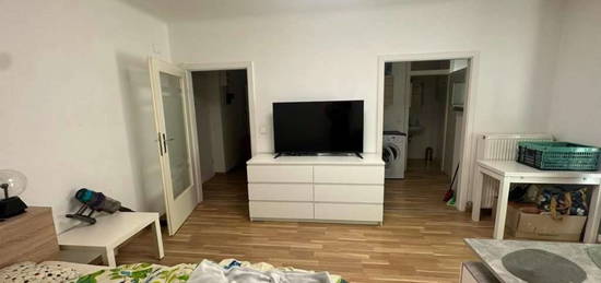 Wiener Wohnen Gemeindewohnung TOP Lage mit Balkon,