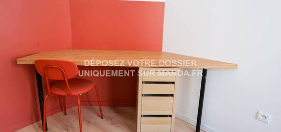 Location appartement 5 pièces 11 m²