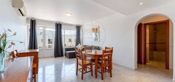 Apartamento T2 para arrendar em Vilamoura