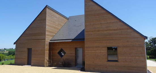 Maison meublée avec jacuzzi à la campagne