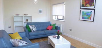 4 bedroom flat to rent