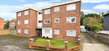 2 bedroom ground floor flat for sale