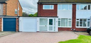 3 bedroom semi-detached house