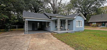 1423 Linden Ave, Texarkana, AR 71854