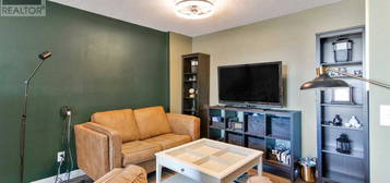 205, 4944 Dalton Drive NW, Calgary, Alberta