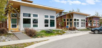 3D-508 HANSON STREET, Whitehorse, Yukon