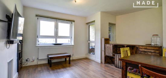 1 bedroom ground floor flat