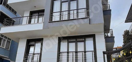 BURHANOĞLUNDAN SİLİVRİ GÜMÜŞYAKDA 3+1 DNİZ MNZARLI 160 M2 DUBLKS