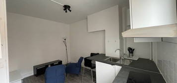 Appartement T2 Casimir Delavigne Danton