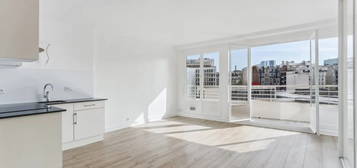 Studio  à vendre, 1 pièce, 39 m², Étage 5/–