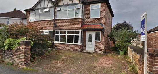 3 bed semi-detached house for sale