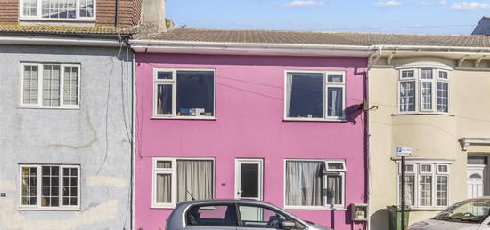 Terraced house to rent in Sussex Street, Brighton BN2