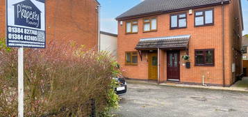 3 bed semi-detached house for sale