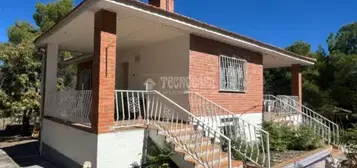 Casa adosada en Fuentidue&#xF1;a de Tajo