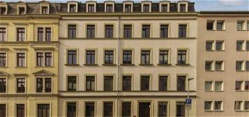 Vermietete, gepflegte 3-Zi. Balkonwohnung für Investoren in Innenstadtlage - Paketkauf möglich