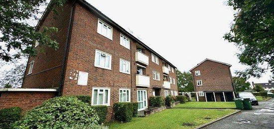 3 bed flat for sale